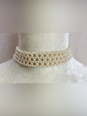 Faux pearl Stretch Choker Necklace